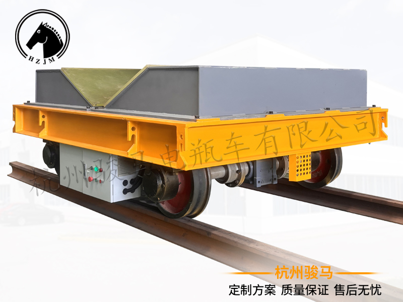 骏马V型架38T轨道平车