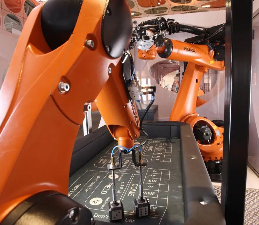 强强联合！KUKA携手科尔摩根打造高性能机器人，精度与速度双赢