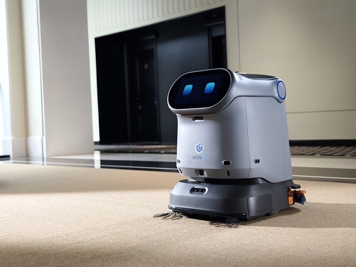 累计出货超10万台服务机器人，擎朗开启新增长曲线