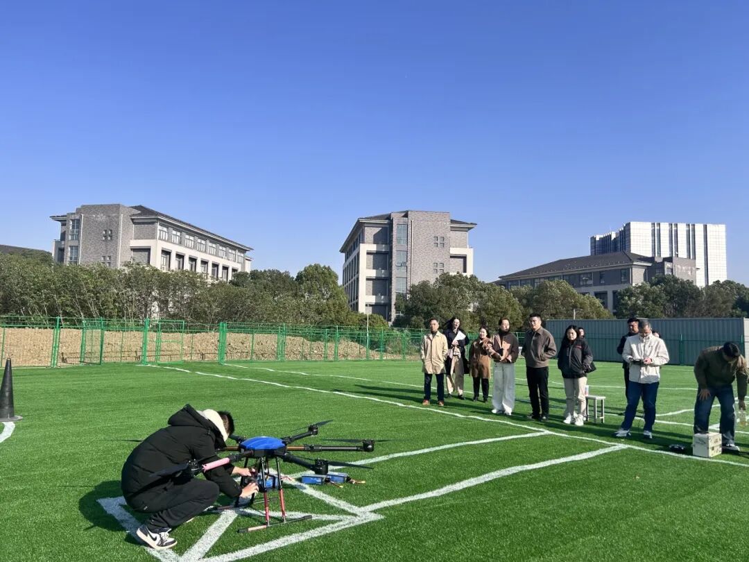 运来智能与无锡城市职业技术学院共绘产教融合新篇章